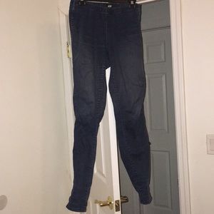 H&M blue stretchy skinny jeans